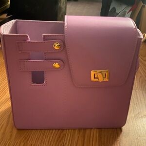 Lilac Tumbler Structured Crossbody Bag with Gold Hardware NWOT